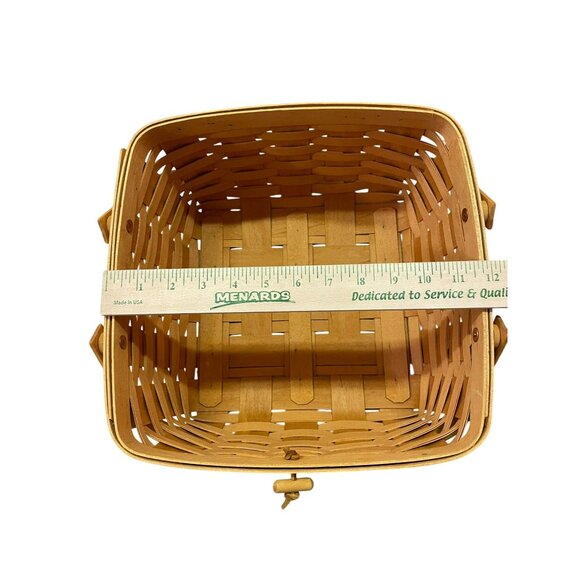 Vintage 2000 Longaberger Picnic Basket Used with Riser - Picture 8 of 16